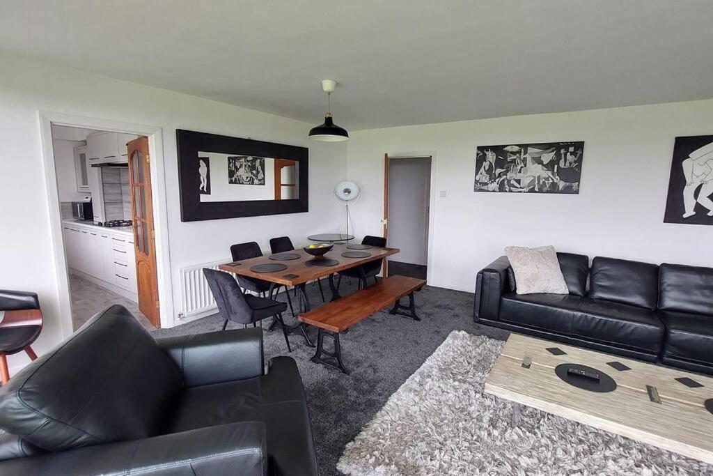 3 Bedroom Apartment With Golf Course View Newcastle upon Tyne Eksteriør bilde